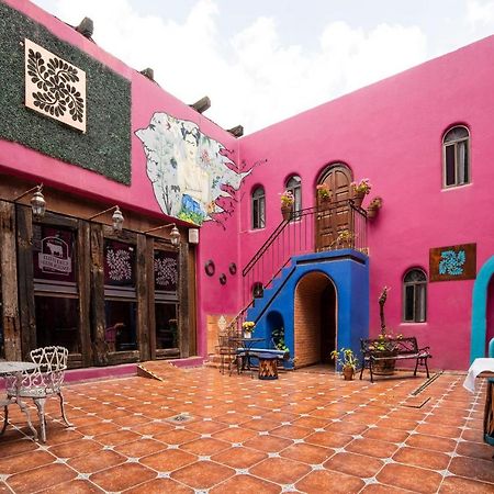 Capital O Next Yard Hotel & Suites Tequisquiapan San Luis Potosí Exterior photo