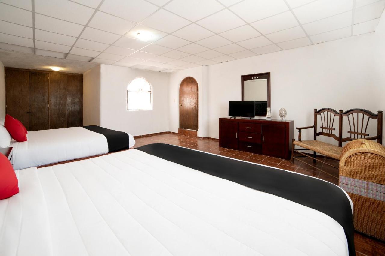 Capital O Next Yard Hotel & Suites Tequisquiapan San Luis Potosí Exterior photo