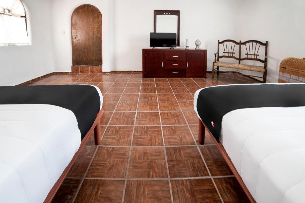 Capital O Next Yard Hotel & Suites Tequisquiapan San Luis Potosí Exterior photo